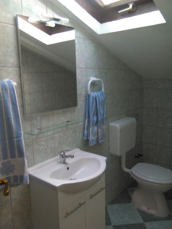 Apartment Nikolena 로비니스코 셀로 객실 사진